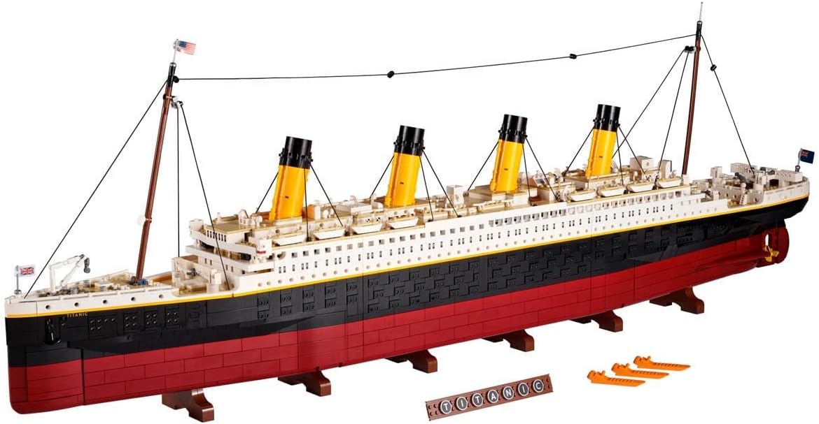 LEGO Icons Titanic