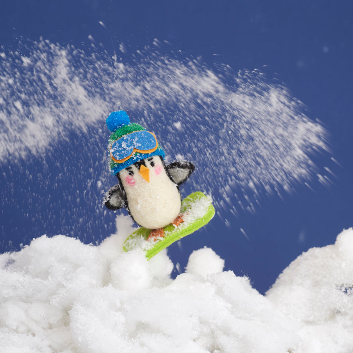 Simply Make Needle Felting Kit - Snowboard Penguin