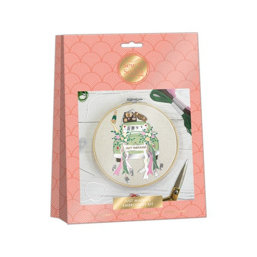 Sew & So On Embroidery Kit - Wedding Car